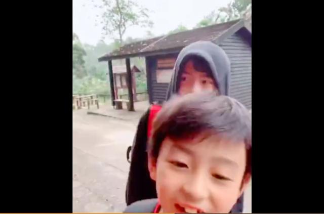 張柏芝開心秀出「豪華新房」還附泳池!帶兩兒拜年:大的像謝霆鋒,小的像張柏芝