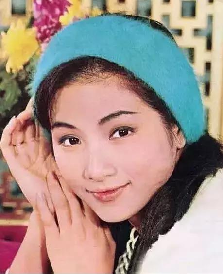 她是武俠影后卻為愛息影！ 中年復出「不怕扮醜」創經典  面對遺憾「學會放下」：我接受世事無常