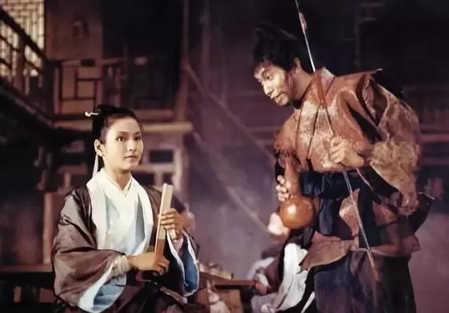 她是武俠影后卻為愛息影！ 中年復出「不怕扮醜」創經典  面對遺憾「學會放下」：我接受世事無常