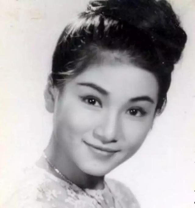 她是武俠影后卻為愛息影！ 中年復出「不怕扮醜」創經典  面對遺憾「學會放下」：我接受世事無常