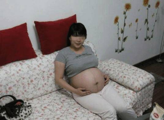 懷孕後老公再沒讓我做過飯，直到有天，收垃圾大嬸哭著叫我快離婚