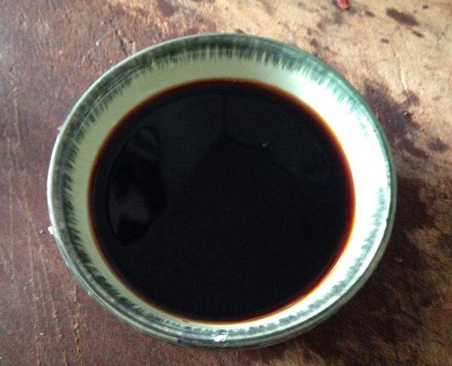 只需要3分鐘教你做一道筋道不黏的「蔥油拌麵」家人都說真香