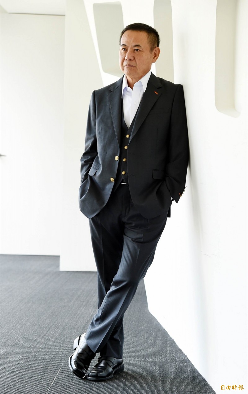 蔡振南「代母職養3子女」 霸氣喊：我能拋棄所有！ 40多歲女兒仍天天撒嬌 他自曝「教養守則」