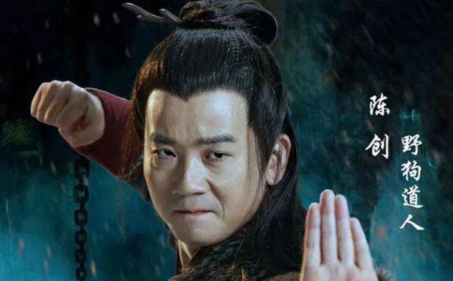 焦恩俊發文稱熬夜變老，當年他身邊的哮天犬卻越來越帥