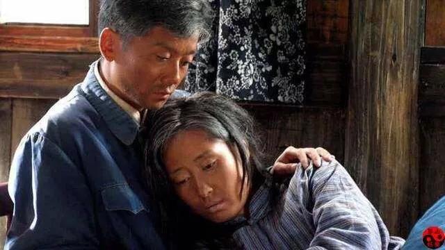 焦恩俊發文稱熬夜變老，當年他身邊的哮天犬卻越來越帥