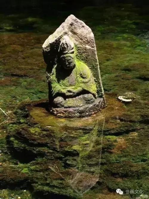 佛說：與你無緣的人，說話再多也是廢話！萬法皆是緣「不求則不苦」