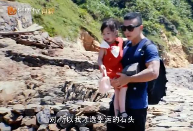 有一種友誼叫周杰倫劉畊宏：你負責開演唱會養家，我負責幫你帶娃