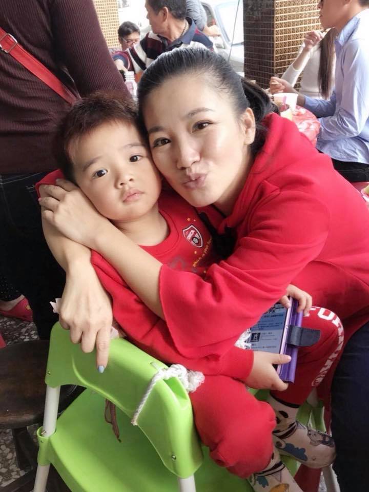 黃妃罕吐辛酸嘆「老公婚前婚後差很大」　想當少年嬤「希望兒子國中畢業就生子」