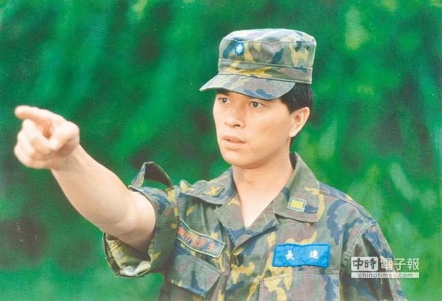 李興文悔與兒冷戰！長子「過年沒臉圍爐」  如今拜懺振作…上碩士班離家打工「不當公子哥」
