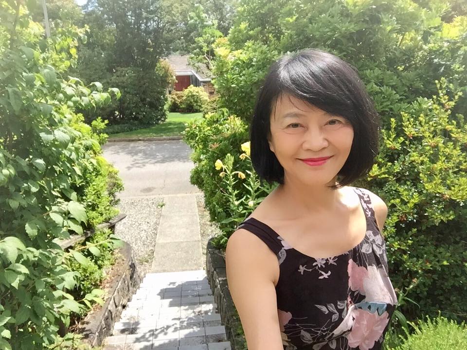 59歲花系列女星程秀瑛轉當畫家！ 曾「遭演員男友動手」憂鬱纏身 祕婚多年「靠繪畫重生」