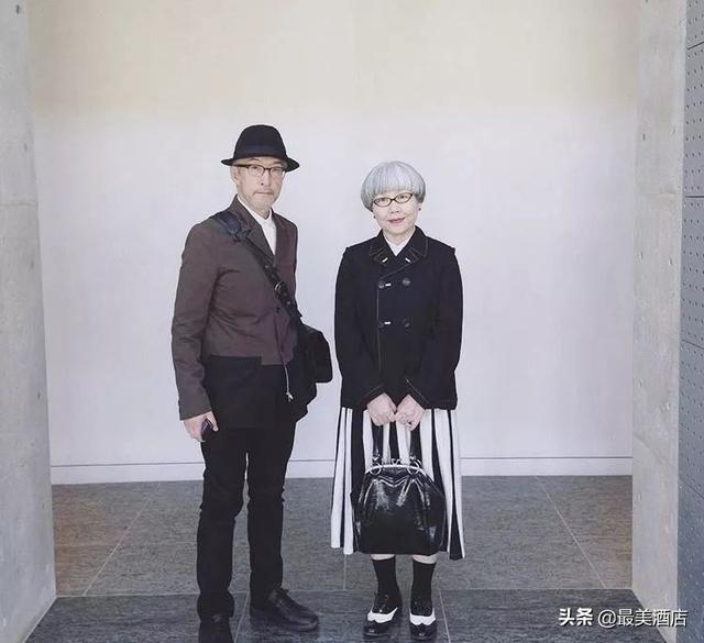 老夫妻愛了40年！每天「穿情侶裝曬恩愛」 粉絲全融化：到老也要這麼幸福
