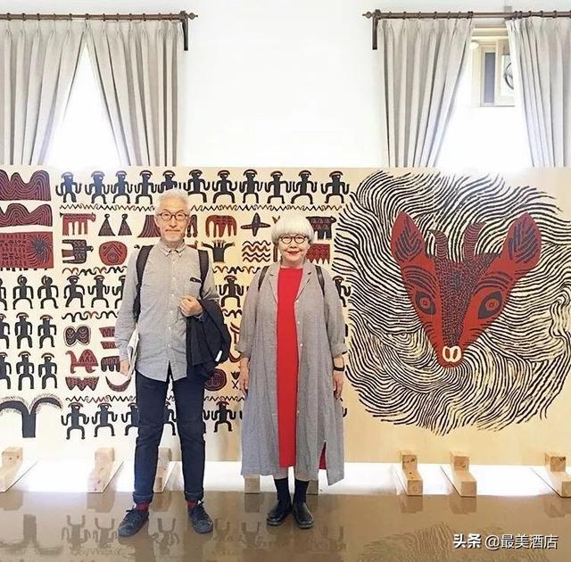 老夫妻愛了40年！每天「穿情侶裝曬恩愛」 粉絲全融化：到老也要這麼幸福