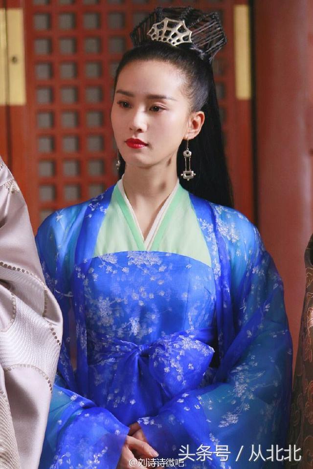 女人的儀態，決定她的生活層次！連小S都自嘲「大S就是富家大小姐，一旁的自己像個拎包的」