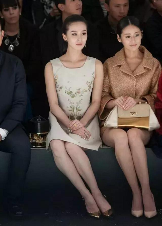 女人的儀態，決定她的生活層次！連小S都自嘲「大S就是富家大小姐，一旁的自己像個拎包的」