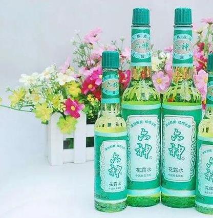 難怪花露水賣得越來越好！看完這「4個妙用」，趕緊在家裡放一瓶 