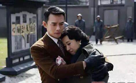 她事業巔峰息影 37歲離婚收場…40歲「中年叛逆」紅回演藝圈：女人找回自我多過癮！