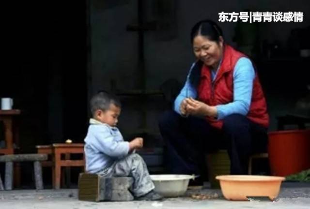 女兒結婚三年沒懷孕，過年去她家打掃衛生，整理衣櫥發現一張紙，我慌了