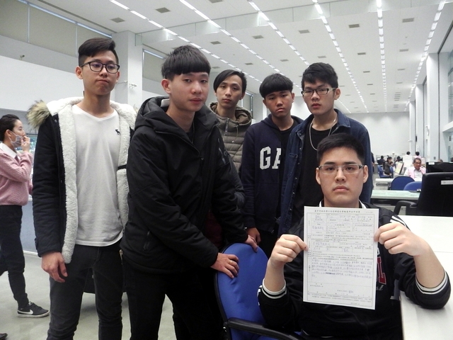 豁出去了！渡假村惡主管逼加班「無薪做功德」  實習生「一天做13小時吃剩飯」集體下山反擊大快人心