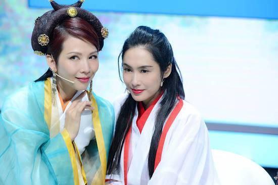 有種姊妹叫蔡少芬、朱茵、陳法蓉！  三人元宵攜伴團圓「親如大家庭」  相伴20年網友讚：友誼可貴
