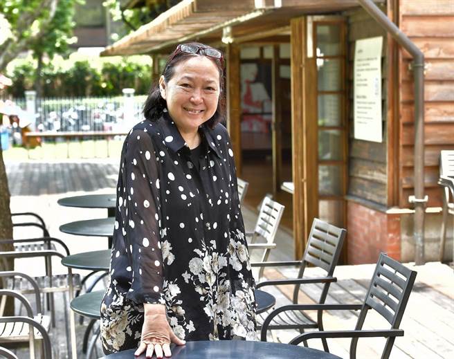 方芳「代父返鄉」吃家常菜感動落淚！「星三代孫女美翻」陪出外景從不喊苦