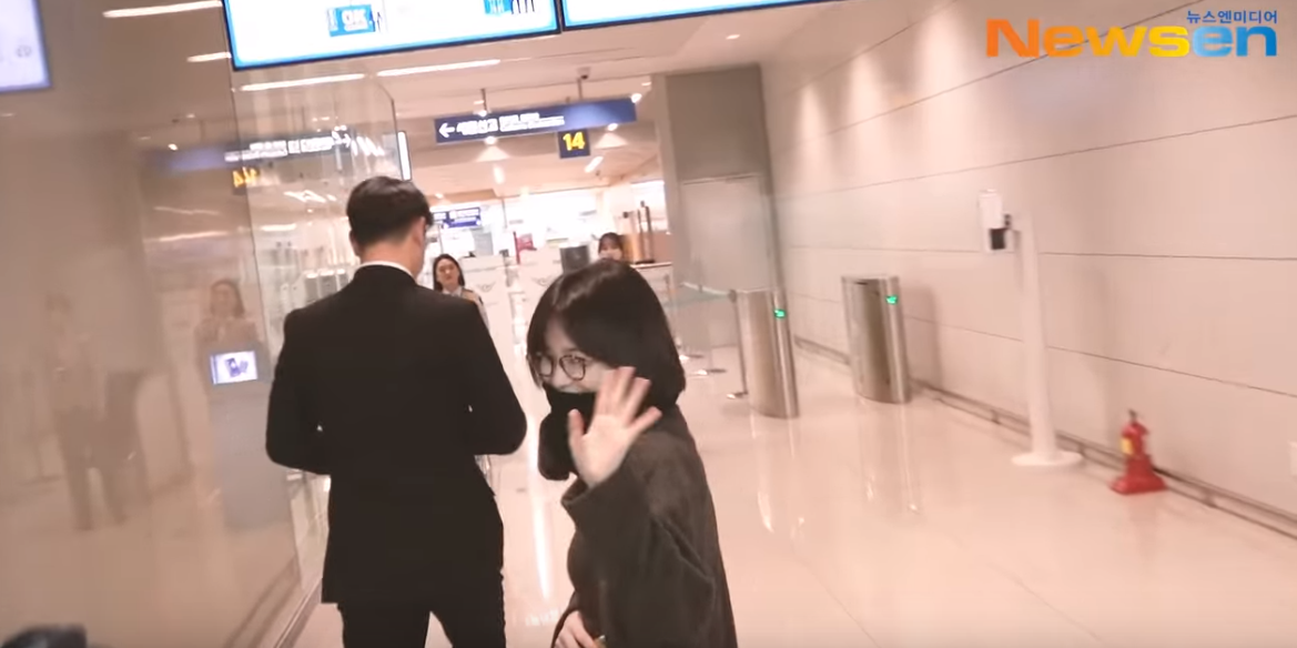 結婚1年爆婚變?宋慧喬驚傳「遭小三介入」 沈默多日現身「手上關鍵大亮點」粉絲心疼:饒了她吧