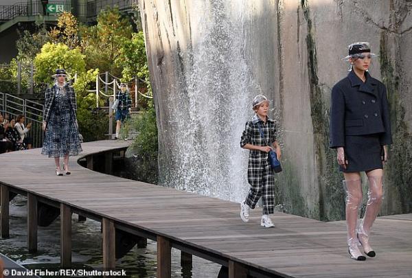 85歲老佛爺驟逝…62億遺產全歸「11歲御用小男模」!一出生就得寵「超狂來歷曝光」:果真天之驕子