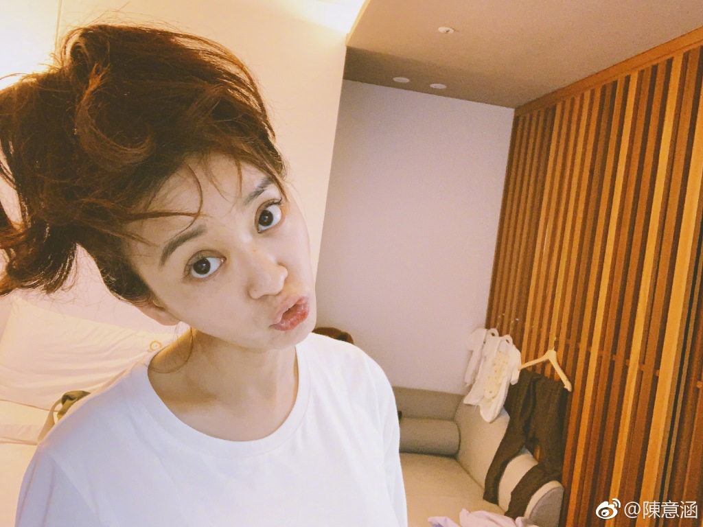 當了媽才懂...陳意涵「產後12天就崩潰」　PO出「比悲傷更悲傷的照片」網友一看秒懂：真的會哭出來