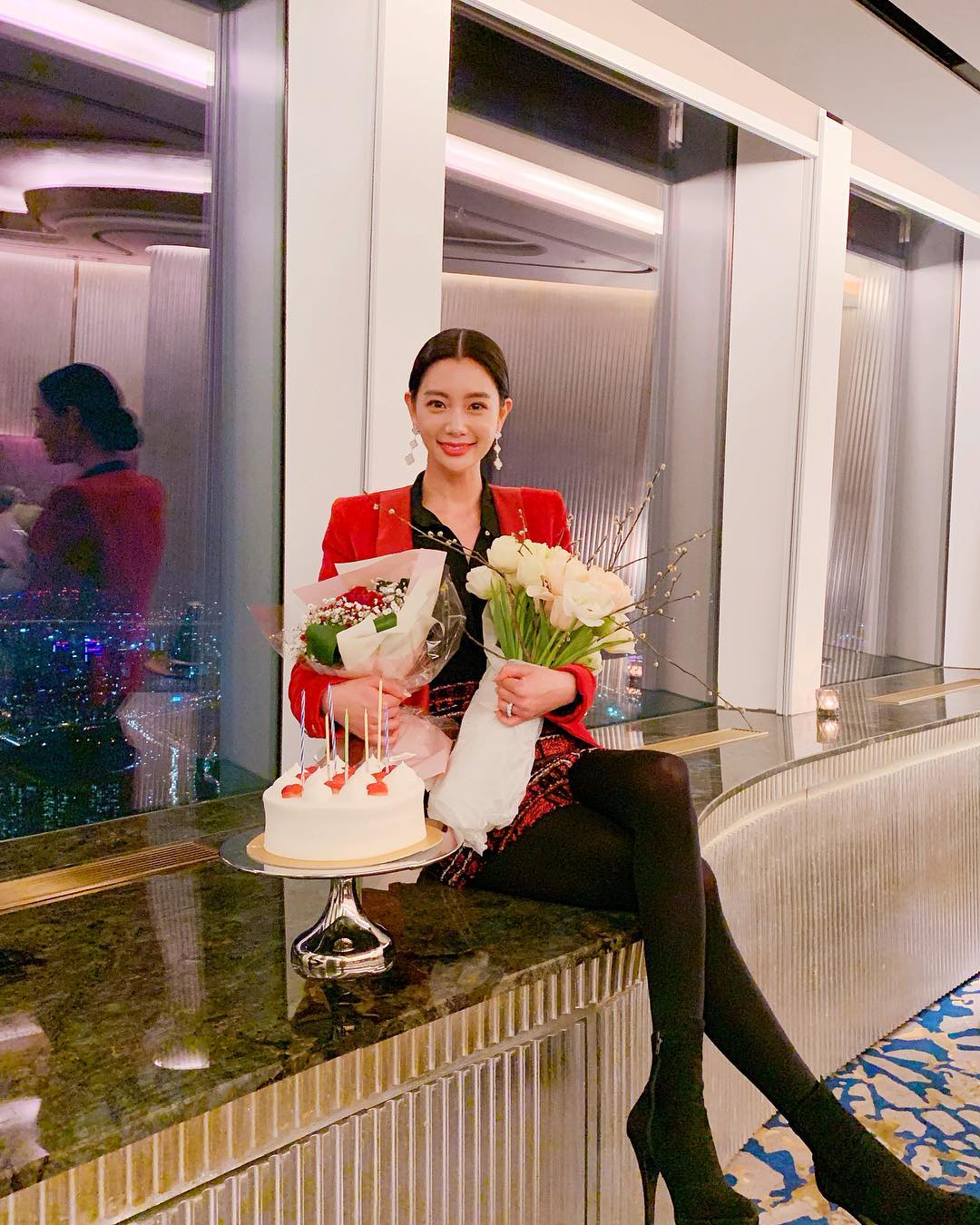 「亞洲第一美女」閃嫁！5年前美貌征服全球　高富帥老公「2.2億買新婚房寵妻」網看傻：根本電影情節