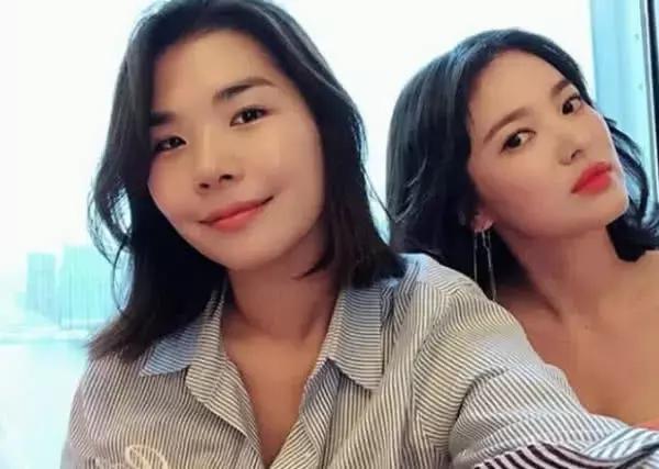 離婚傳言持續延燒！宋慧喬「摘婚戒現身」再登熱搜　遲遲不回應「雙宋夫妻首度出面」：這很正常