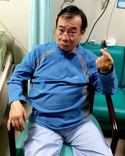 老婆陪著復健！廖峻連爬2層樓「堅持不引退」　比誰都著急「兒子曝狀況大躍進」責無旁貸照顧他　
