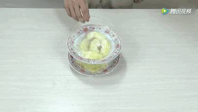 誰還買菜啊「空油桶剪一剪」秒變種菜神器，蔬菜多到吃不完