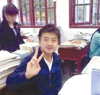 被封警界林志穎！他畢業當警察「被工作榨乾6年」　如今髮線倒退嚕「變禿頭大叔」大嘆：交不到女友
