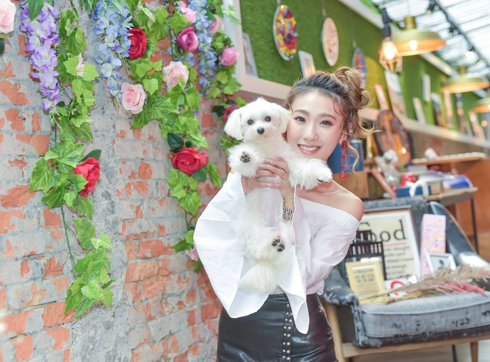 和豬哥亮重逢僅4年！ 謝金晶牢記爸爸最後叮嚀…哽咽愧疚「還沒做到」 坦言「沒和謝金燕聯絡」