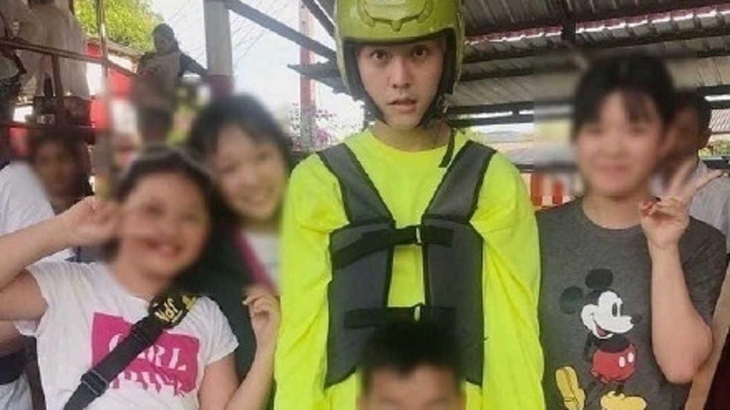 她便利商店巧遇「182cm天菜男神」不敢認！　對方發現主動問「一起拍照吧」網狂讚：我也遇過他❤