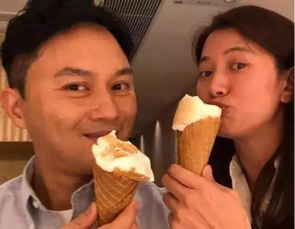 47歲袁詠儀倆月「怒瘦10公斤」，重返港姐女神形象，直言老公眼神都變了！