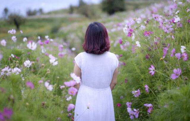 大姑姐來我家住半年多,大年三十阿嬤趕走她,我敬佩阿嬤有氣勢