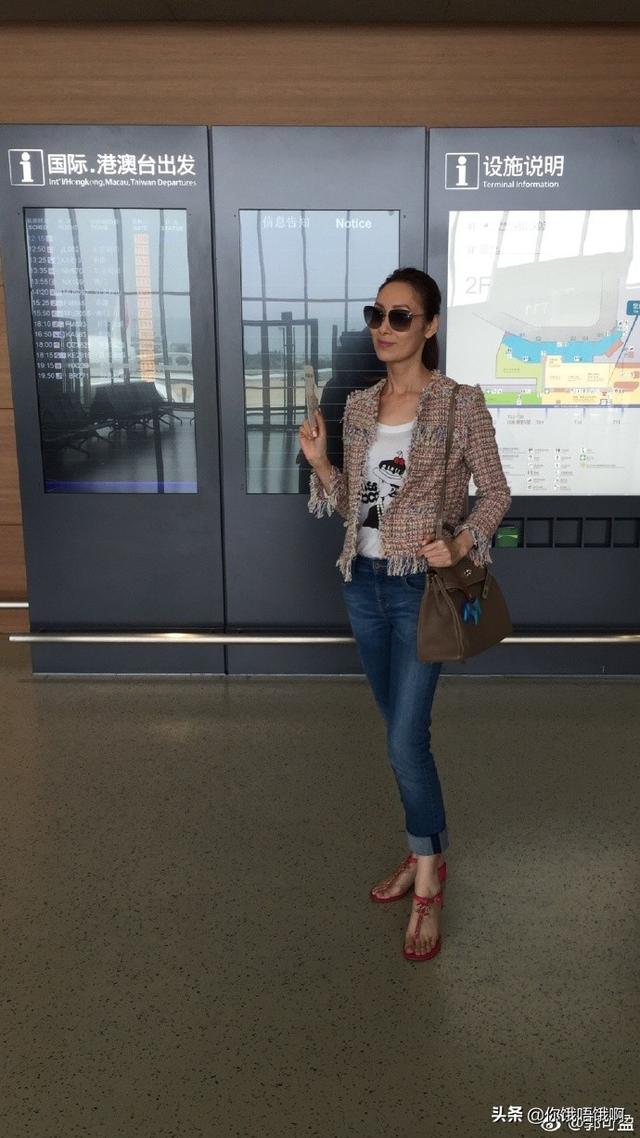 郭可盈去了幾天新加坡， 就換了三個愛馬仕包包！女兒清秀可人，笑起來模樣像極爸爸！