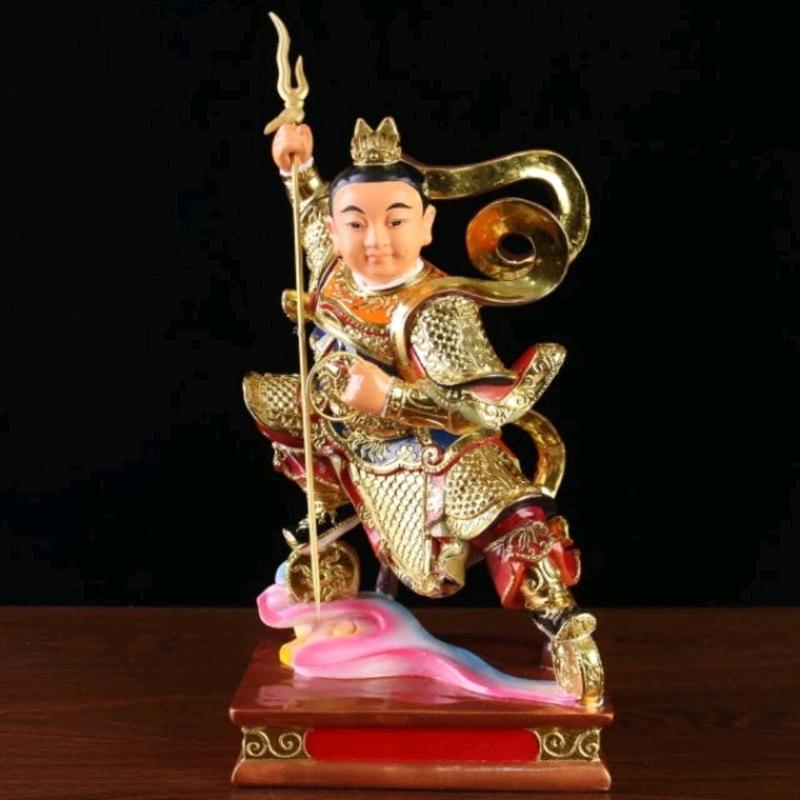 跟太子爺打賭！他不信邪嗆：「真有神力算我輸！」　隔天起床「客廳詭異狀況」求饒再也不敢