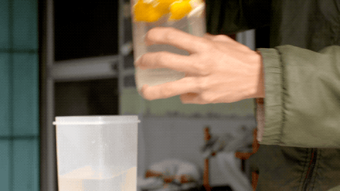 13年無房無車仍開心！高學歷夫妻「棄高薪當農民」，穿二手衣，每月只花100元養孩子