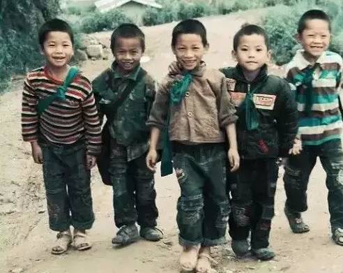 身份證上是1970-1989年的注意了，再忙也要看一下 ！