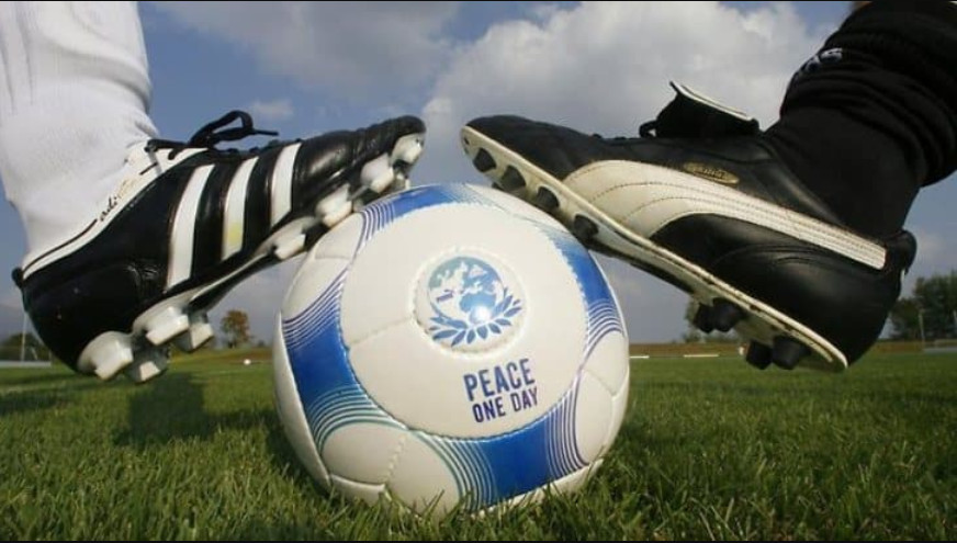 愛迪達和PUMA創辦人「其實是親兄弟」!勢不兩立60年「規定員工不能通婚」連入土位置都互相針對