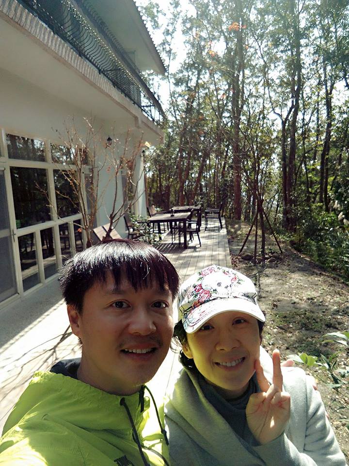 《五燈獎》最美主持人為愛甘願隱退！14年來「從嬌嬌女變賢淑良母」現況老公「淚崩自責」