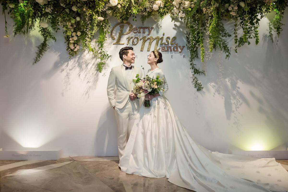 藏了整整10個月！《黑澀會》陶嫚曼嫁超大咖老公　無預警曝光「超萌小千金」震驚粉絲：也太低調