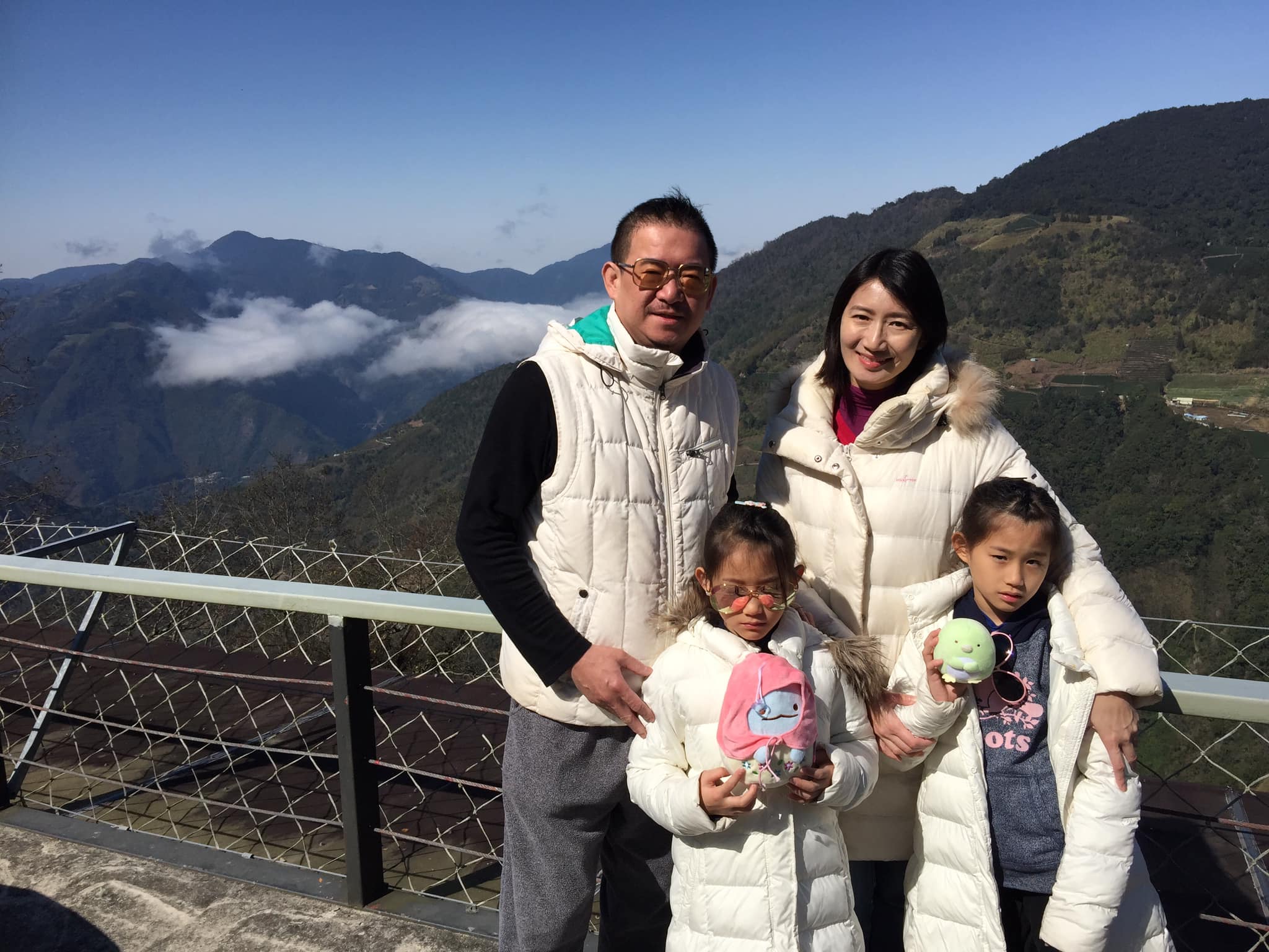 主播轉行賣貢丸！陪妻抗病多年「創業遇難妻偷掏錢」：換我挺你　今「月收百萬」獲CNN讚賞