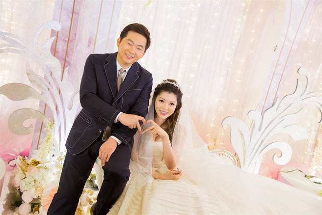 婚後財務獨立！殷琦嫁10億尪喊「不是愛他的錢」被網友虧　她一眼「突破盲點」冷笑：說得沒錯啊