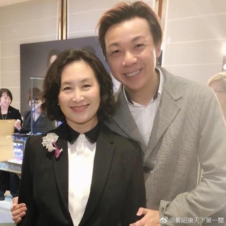 賭王接班人「身價近百億美元」成香港女首富　56歲近照太美身上「一件珠寶要上百萬」
