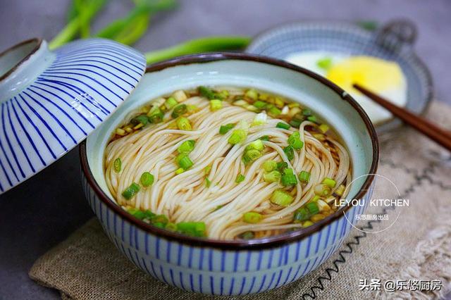 「​10道早餐麵」早起10分鐘煮一碗   吃著舒坦還花不了多少錢