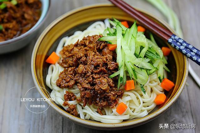 「​10道早餐麵」早起10分鐘煮一碗   吃著舒坦還花不了多少錢