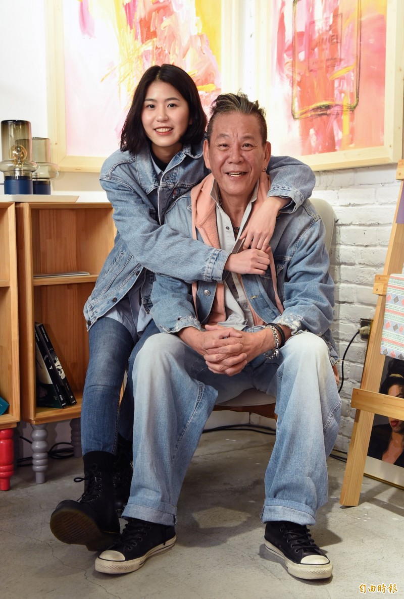 龍劭華女兒好美！導演一看「大讚好像女星」臉蛋超甜美　仙氣滿滿「網友秒戀愛」高喊：岳父好❤
