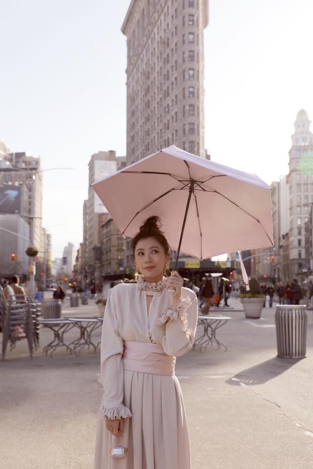 過了40歲別再後悔！賈靜雯當紅時「結婚又心碎收場」 她笑看過去「吐真話」：重來還會這麼做